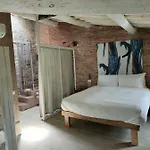 Inside The 4*