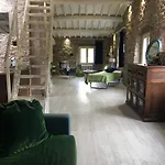 Penzion Inside The 4*