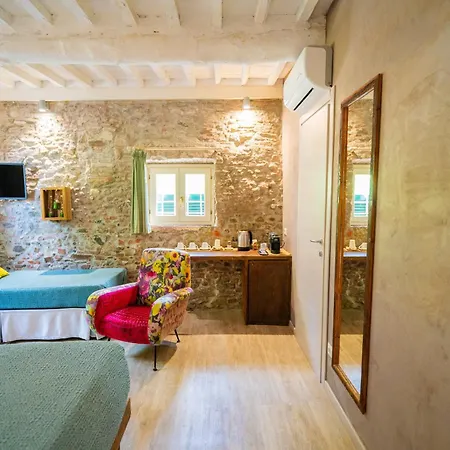 Inside The 4*
