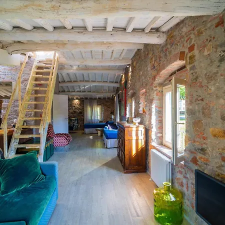 Inside The 4*
