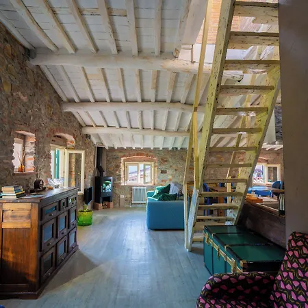 Inside The 4* Лукка
