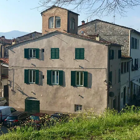 Inside The Guest house Lucca
